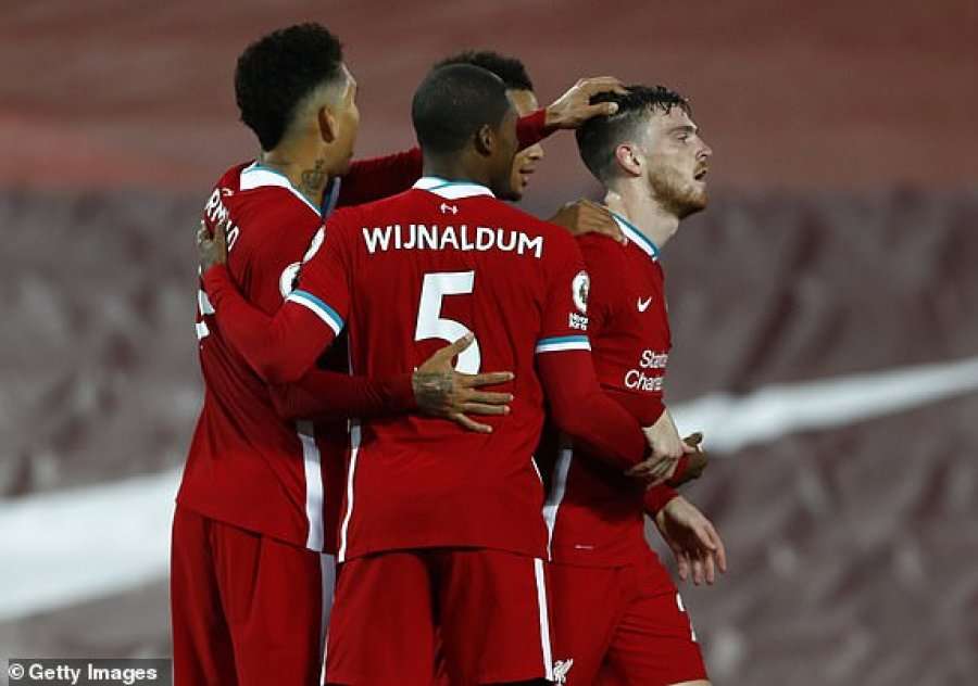 Liverpool feston në derbi, mposhti lehtësisht Arsenalin