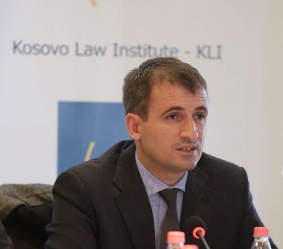 Miftaraj i propozon Hotit të iniciojë mocion votëbesimi