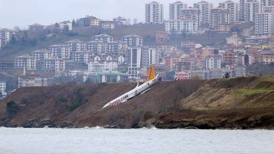 Aeroplani “i harruar” që rrëshqiti nga pista në Turqi do të shndërrohet në restorant