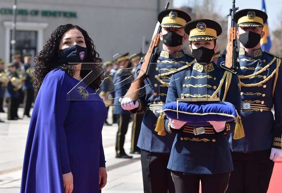Mërgata me kërkesë për presidenten Osmani