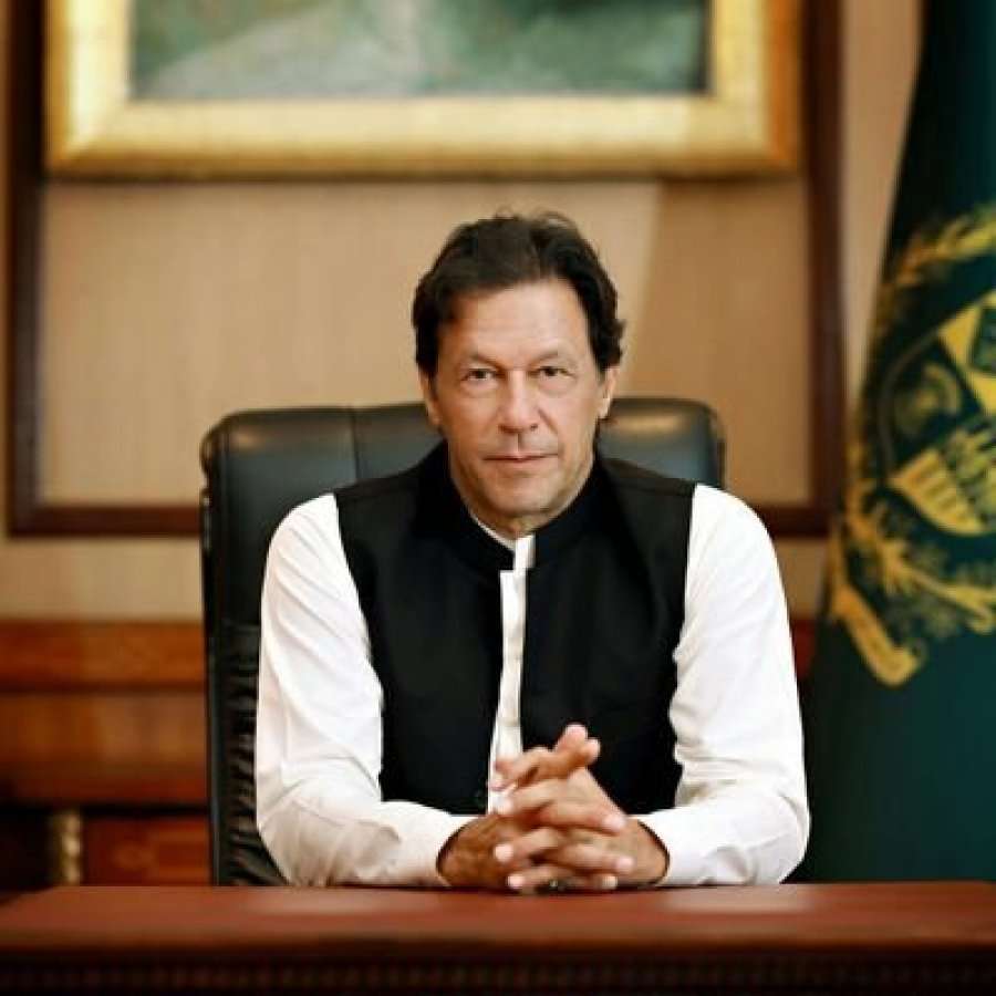 Kryeministri pakistanez kritikohet se fajësoi viktimat e përdhunimit