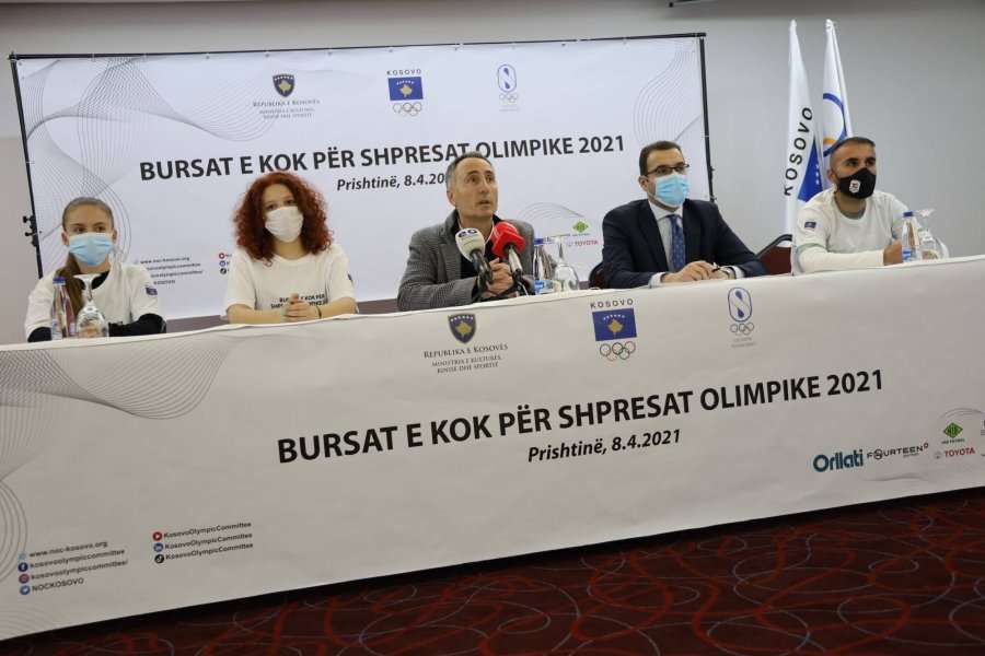 KOK-u nënshkroi kontratat me 24 bursistë “Shpresa Olimpike 2021” dhe dy bursistë olimpikë “Tokio 2020”