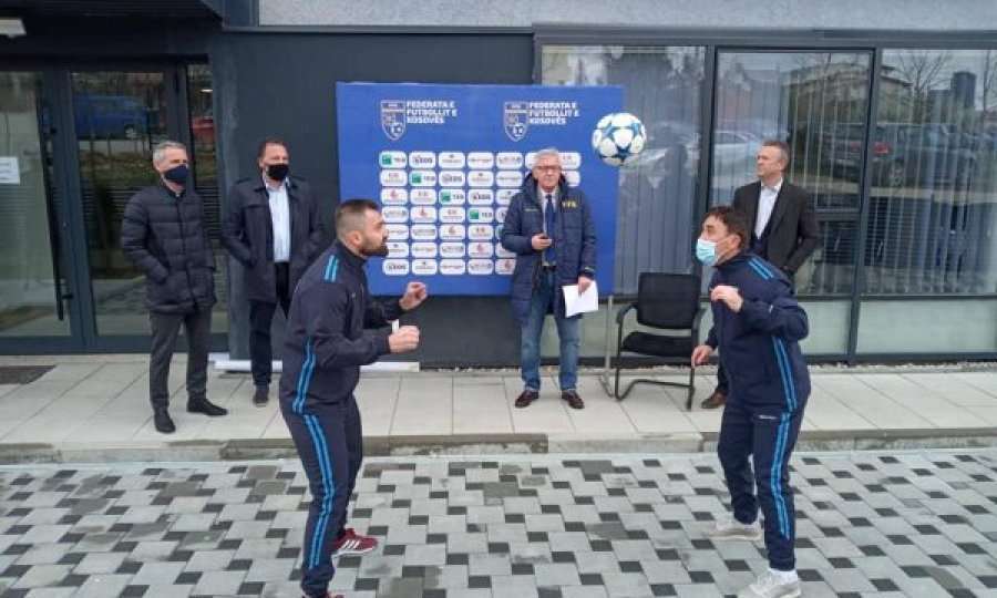LAJMI I FUNDIT: Agim Agushi dhe Bujar Ajeti thyejnë rekordin e Guinnessit