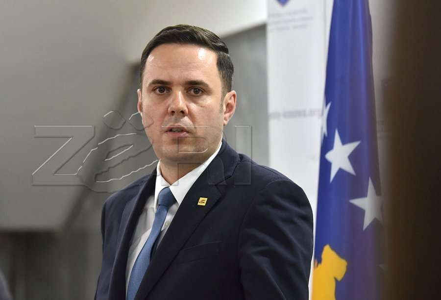 Abdixhiku, Kurtit: S’mund të thotë se dialogu është prioritet i pestë apo i gjashtë – do jetë në tavolinë përballë Vuçiqit