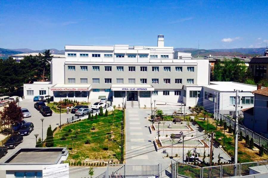 Drejtori i Shëndetësisë kërkon monitorim të Spitalit të Vushtrrisë pasi për 4 ditë vdiqën 7 pacientë me COVID