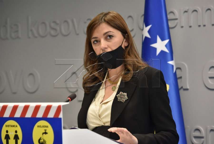 Haxhiu fajëson ish-ministrin Zemajn për situatën e krijuar me vaksinat
