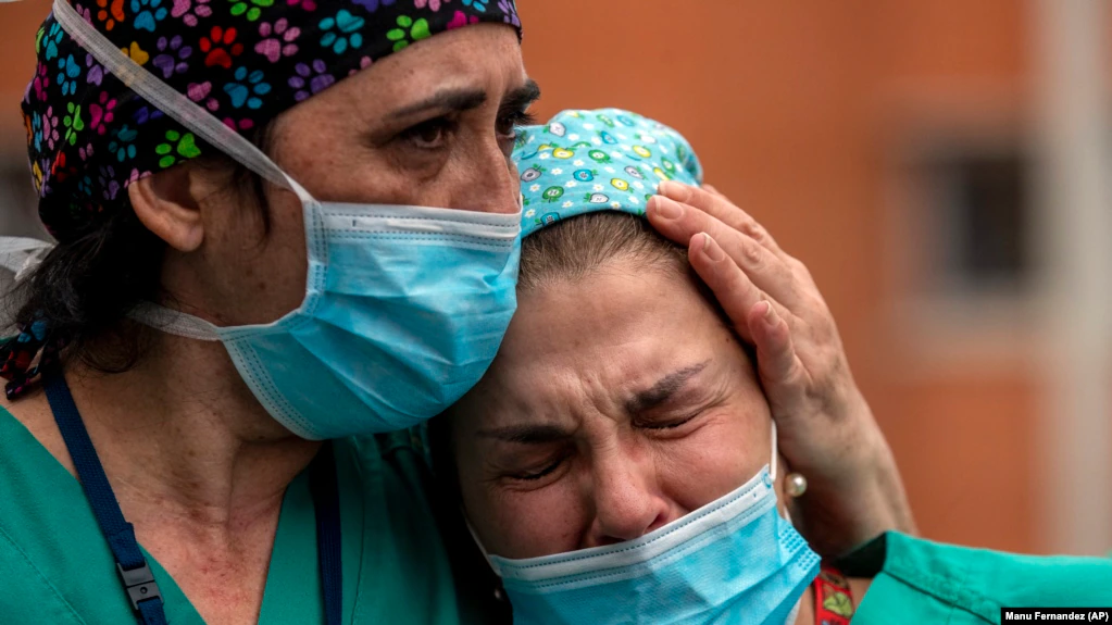 Mbi tre milionë persona të vdekur me koronavirus në botë
