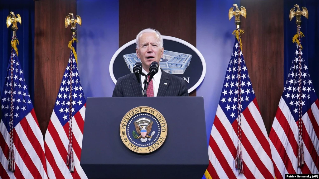 Bideni lutet për “vendim të drejtë” në rastin e Floydit