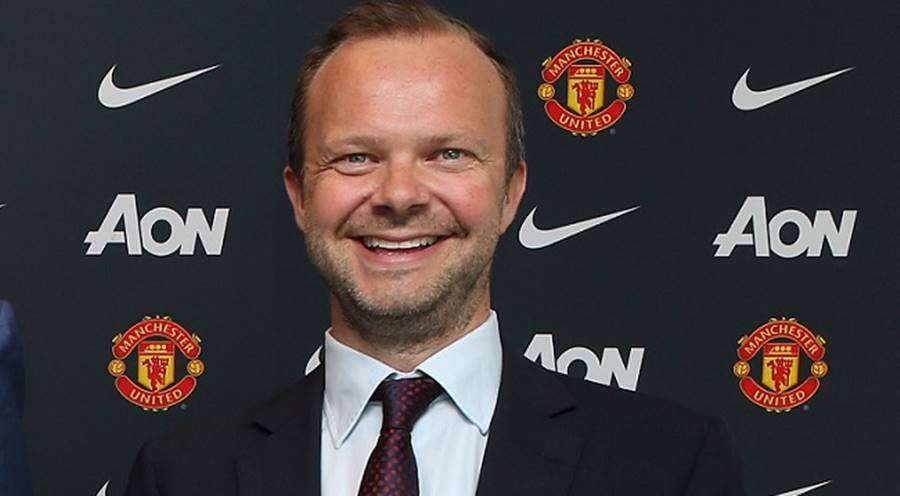 Manchester United njofton dorëheqjen e Ed Woodward