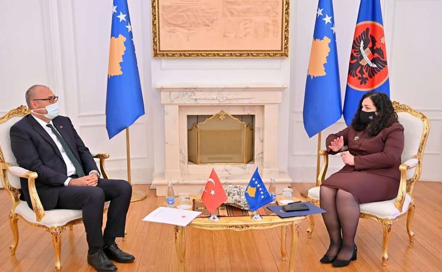 Turqia shpreson që gjatë mandatit të Osmanit, raportet me Kosovën do të thellohen edhe më tej
