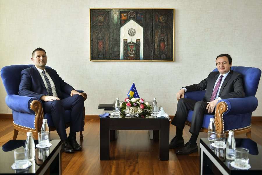Kurti emëron Agron Llugaliun Drejtor të Përgjithshëm të Doganës