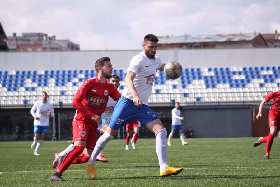 Llapi eliminon Prishtinën, në finale e pret Dukagjini