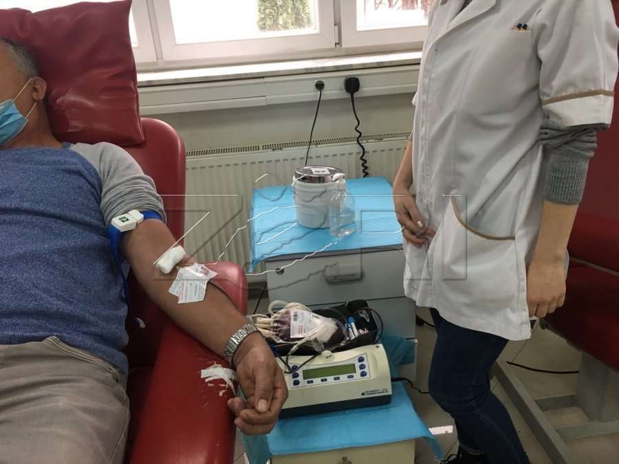 Prishtina përballet me mungesë gjaku, kërkohet ndihma e qytetarëve