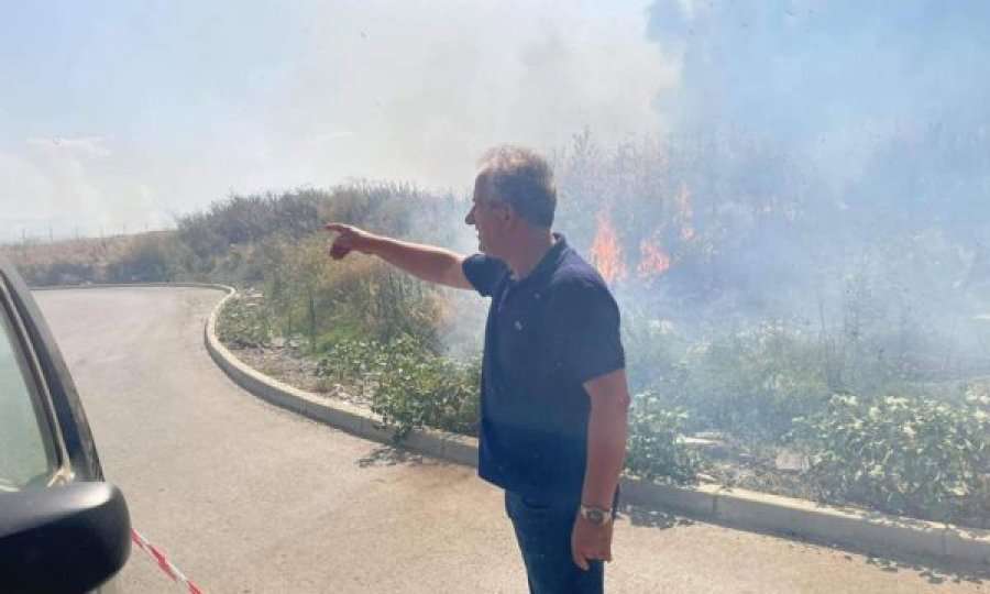 Muharremaj kërkon ndihmë pas zjarreve në Suharekë: Situata është serioze