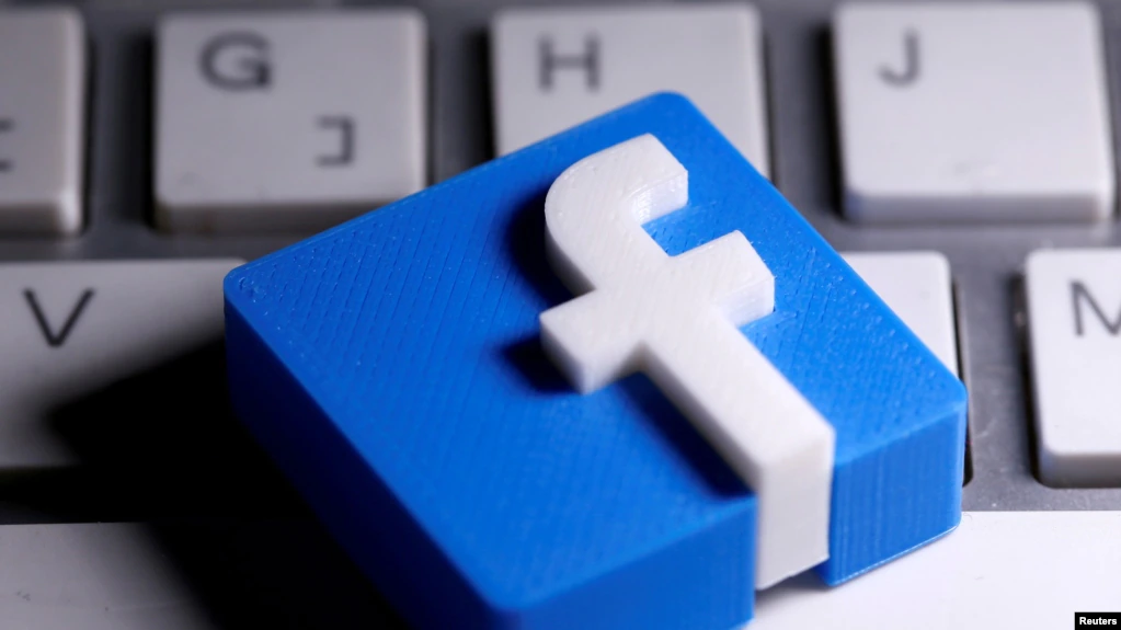 Facebook-u mbyll llogari dezinformuese të lidhura me Rusinë