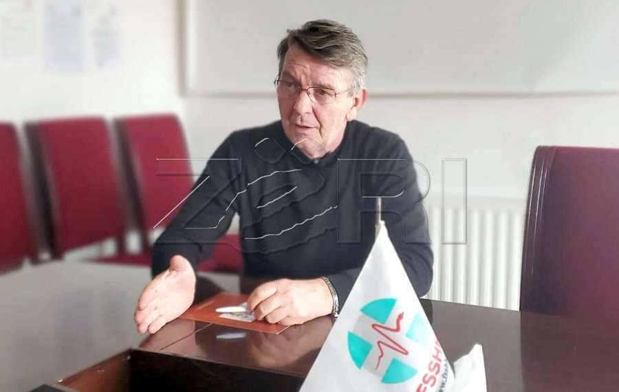 Kryesindikalisti i Shëndetësisë kërkon nga Osmani t’i shtyjë zgjedhjet lokale për 6 muaj