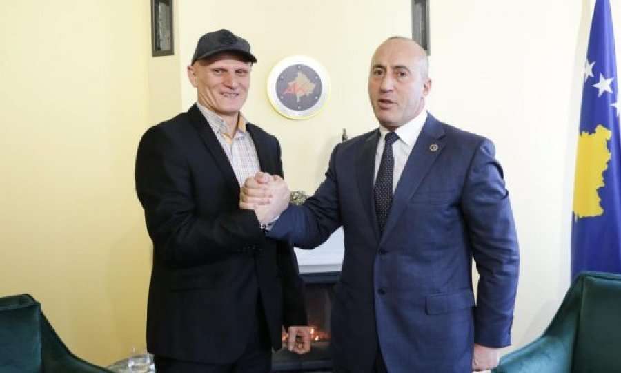 Disa orë pas largimit nga Vetëvendosje, Sami Ahmetaj i bashkohet AAK-së