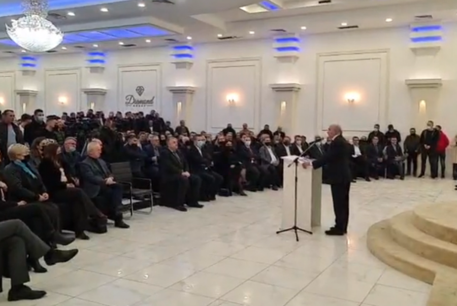 Mustafa: Ata që kanë thyer qafën në LVV, nuk mund ta marrin trashëgimin e Ibrahim Rugovës
