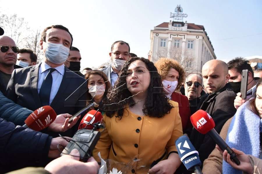 Kurti dhe Osmani në Ferizaj, ftojnë qytetarët për të votuar