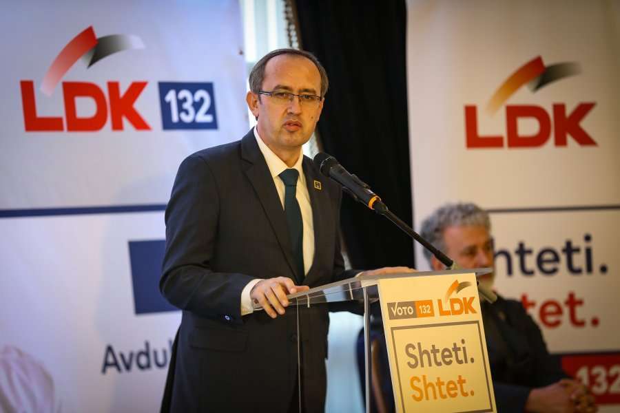 Hoti: Paga dhe pensioni minimal do të jetë 300 euro