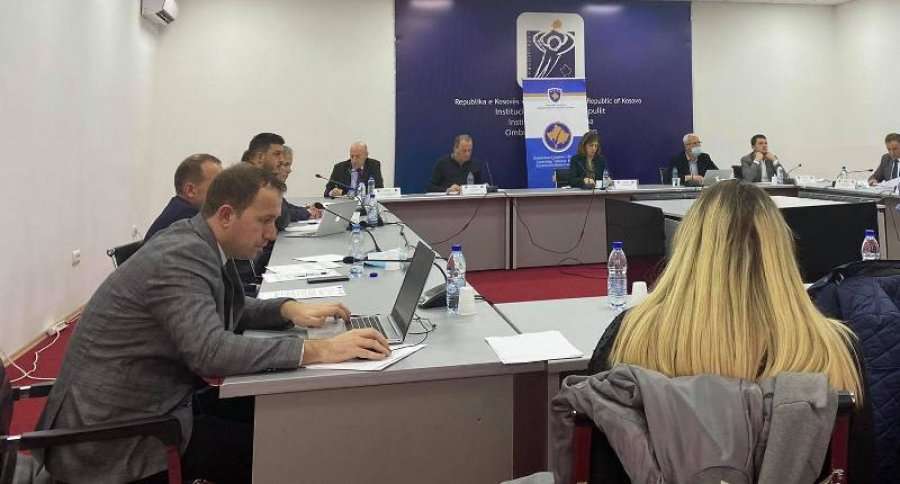 S’ka qetësi në KQZ, Daka sërish debaton për votat e diasporës me anëtarin e LVV-së
