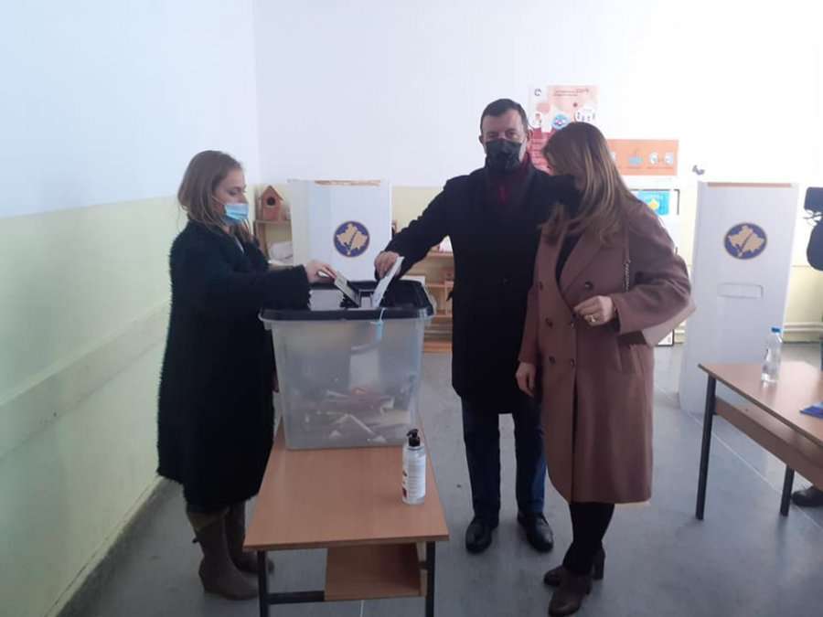 Voton kryetari i Obiliqit, Xhafer Gashi
