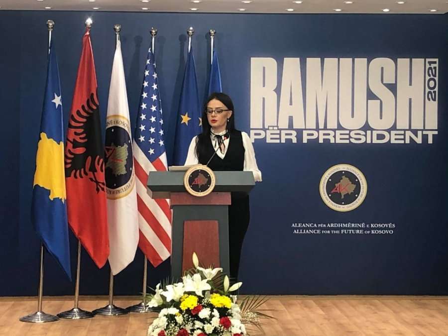 Hardinaj-Stublla: Dilni të votoni, ta sfidojmë edhe Serbinë përmes votës