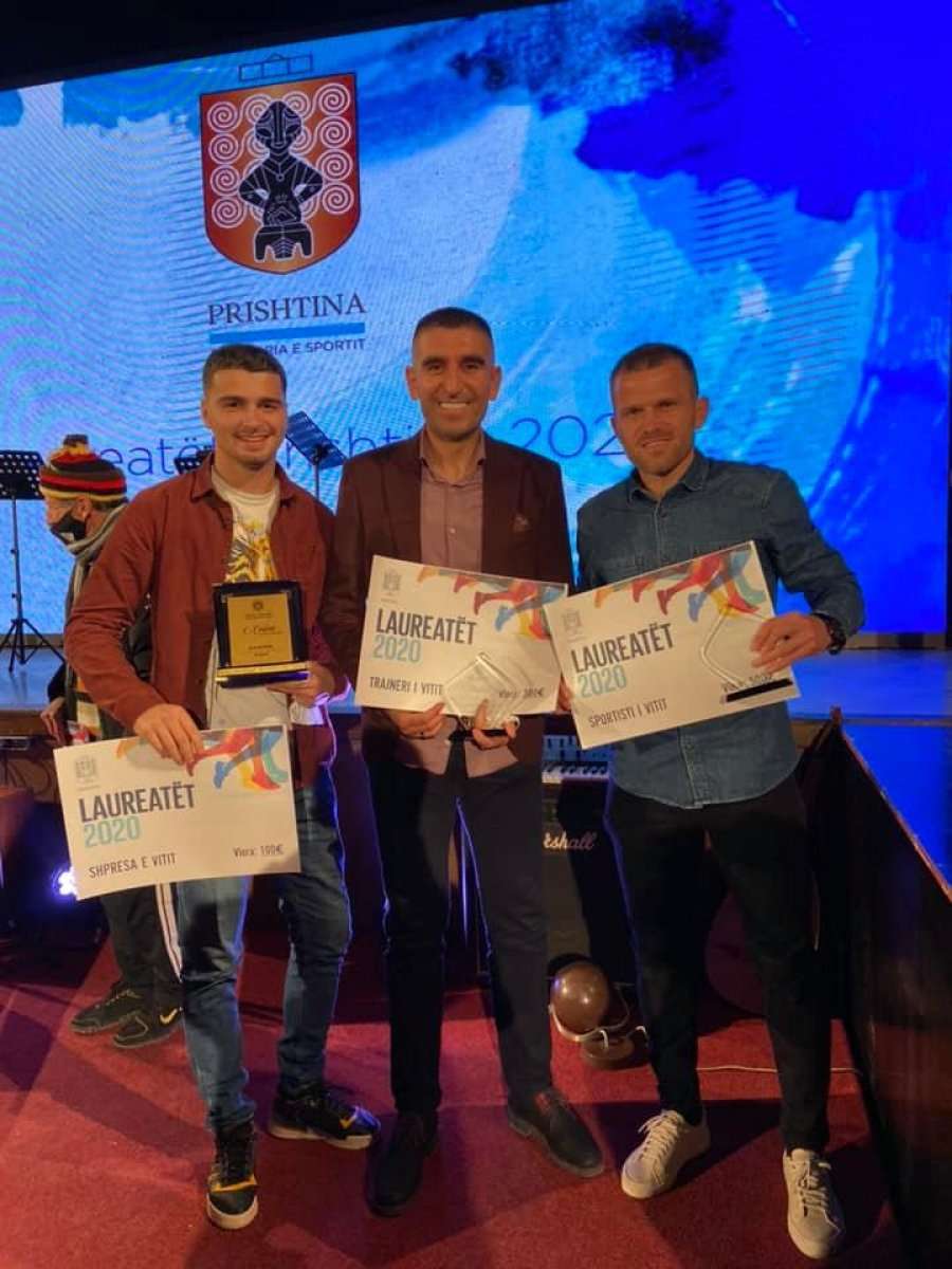 Talenti i FC Prishtinës fiton çmimin 'Shpresa e Vitit' nga Komuna e Prishtinës