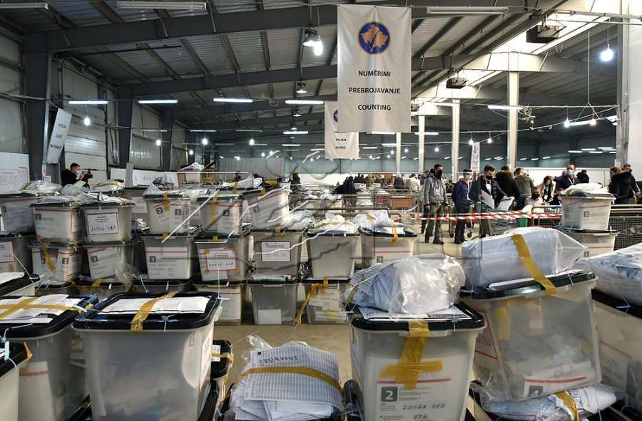 Në orën 18:00 fillon numërimi i votave me kusht
