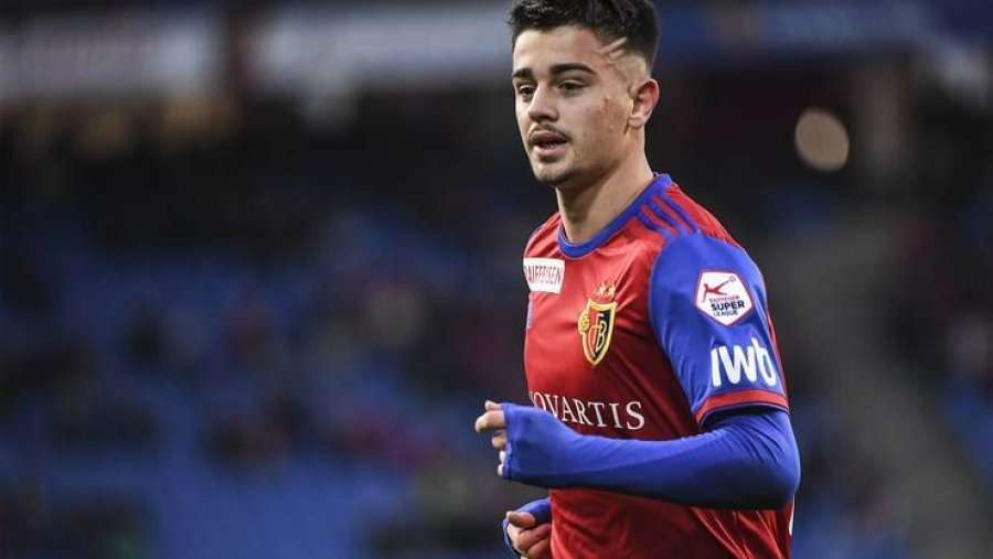 Edon Zhegrova, dribluesi i dytë më i mirë në Evropë: Lë prapa yjet si Mbappe, Sancho e Rashford