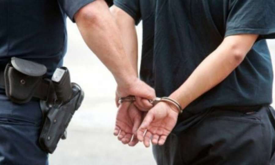 Arrestohet në Shqipëri 57 vjeçari nga Kosova i kërkuar nga UNMIK-u për vrasje në tentativë