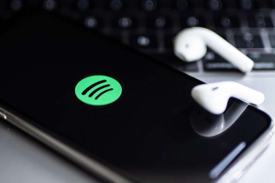 Spotify zgjeron mbulimin në mbi 80 vende të reja