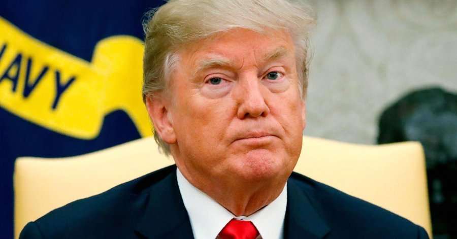 Kongresi i hap rrugën shkarkimit të Donald Trumpit