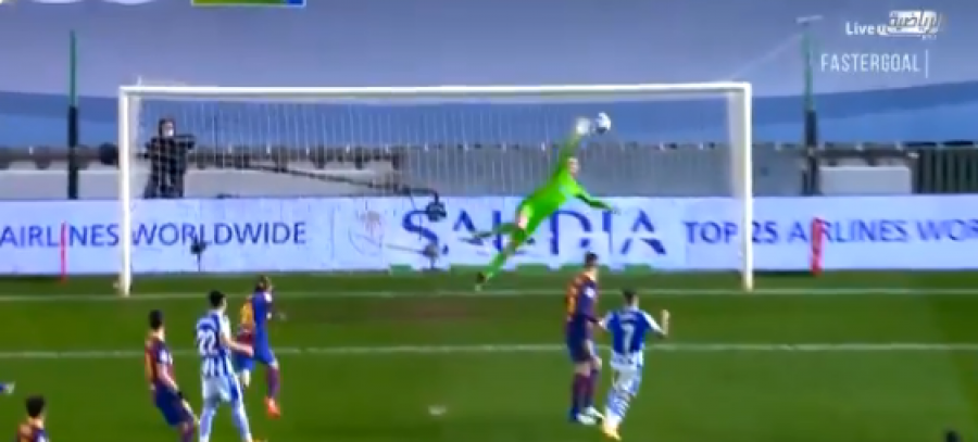 Ter Stegen tregon edhe një herë se është një nga portierët më të mirë në botë, shikojeni pritjen spektakolare të tij ndaj Sociedadit