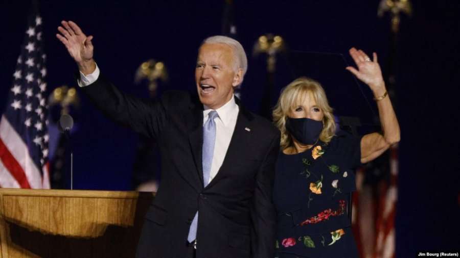 Bideni para inaugurimit të tij si president i lë një mesazh gruas së tij
