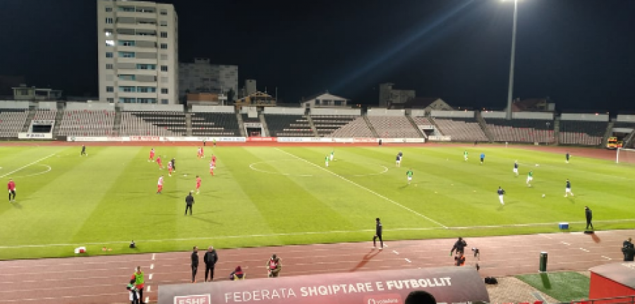 Dy kartona të kuq, një gol i shënuar, Partizani triumfon në derbi ndaj Tiranës