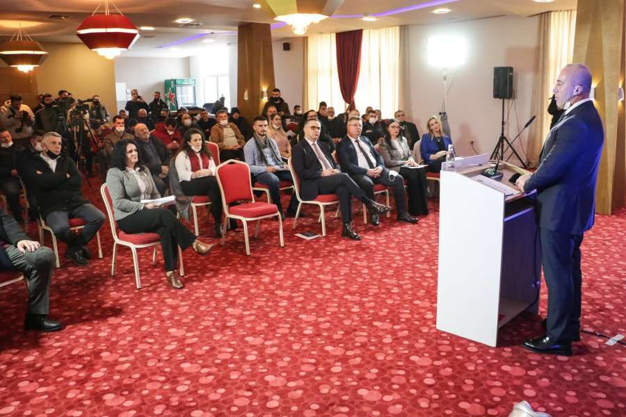 Haradinaj në Podujevë: Aleanca ka plan të qartë për zhvillimin ekonomik
