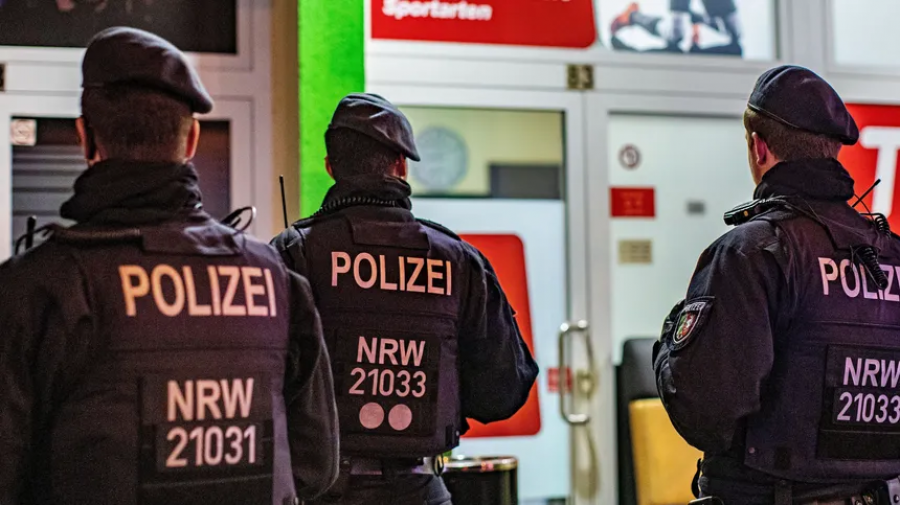 Policia gjermane gjen drogë në vlerë prej 120 mijë eurove në veturën e kosovarit