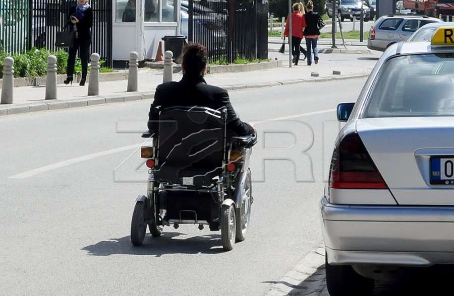 Reagon “Handikos”-i, Ahmeti nuk realizoi premtimin prej 80 eurove për personat me aftësi të kufizuara