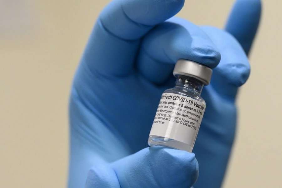 Studimi, dy doza Pfizer ose AstraZeneca efektive kundër variantit “Delta”