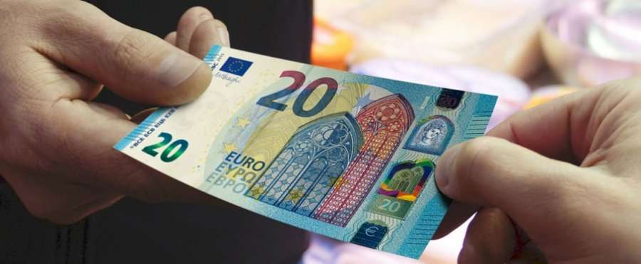 Mori ryshfet 20 euro në cilësinë e personit zyrtar, dënohet me shtatë muaj burgim