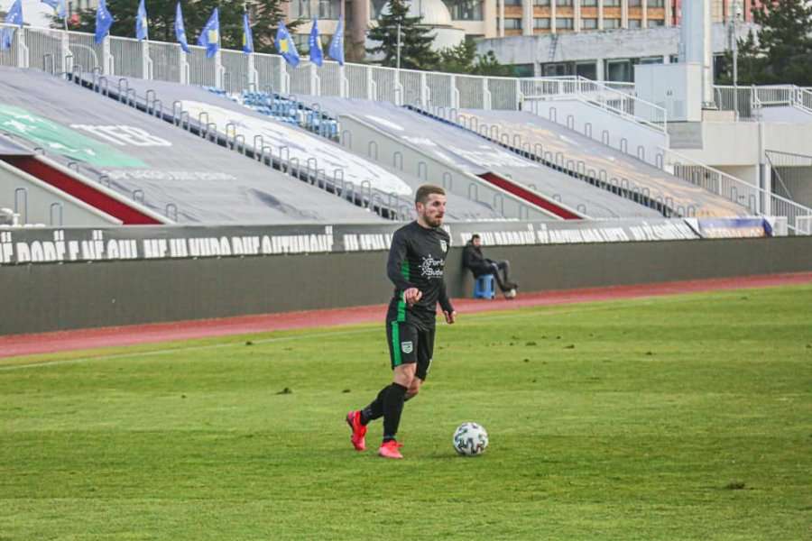 Adem Maliqi mes Laçit dhe Llapit, ku do të vazhdojë futbollisti i larguar nga Feronikeli? 