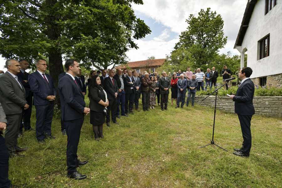 Kurti në Divjakë: Me luftën çlirimtare fituam lirinë e shumëpritur dhe miqësinë e mbështetjen e NATO-s