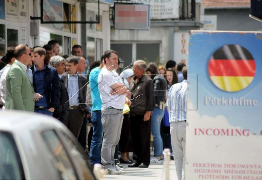 Nga nesër kosovarët mund të aplikojnë për termin për viza në ambasadën gjermane