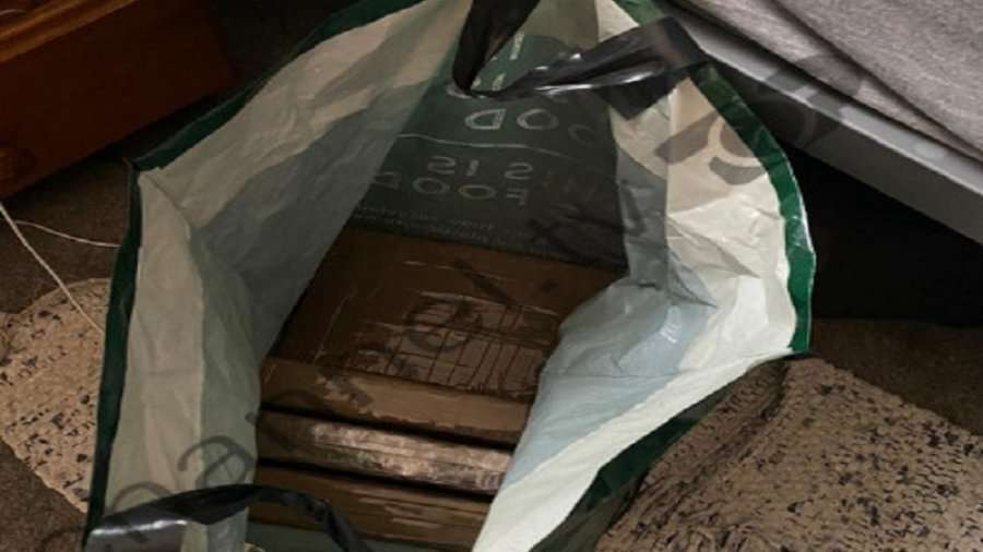 Londër, prangosen 2 shqiptarë me 20 kg kokainë