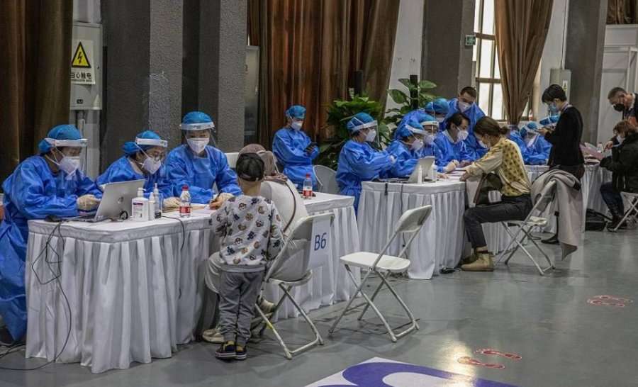 Kina vaksinon 290 milionë qytetarë kundër koronavirusit