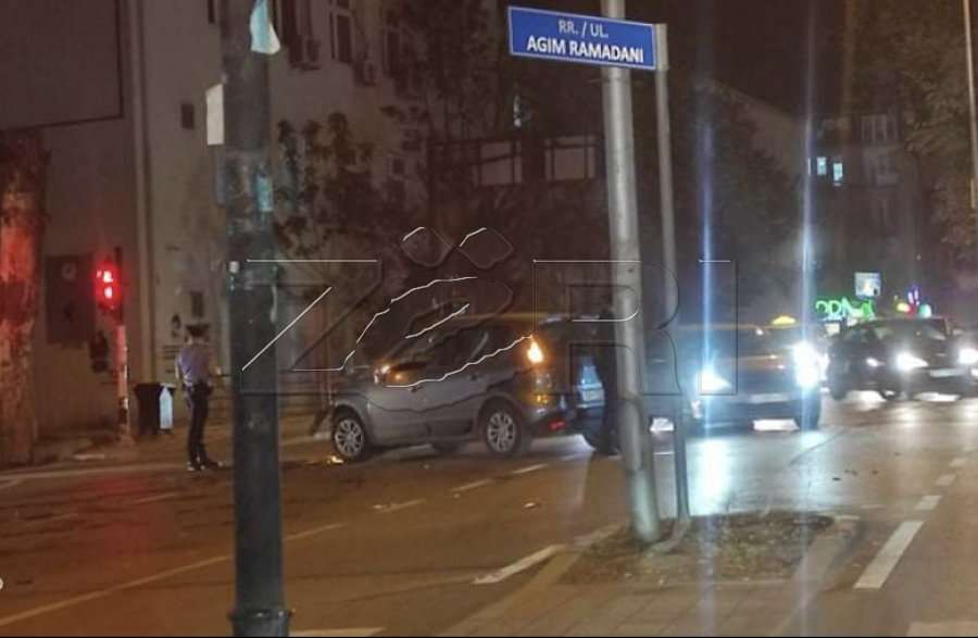 Aksident në qendër të Prishtinës, lëndohet një person