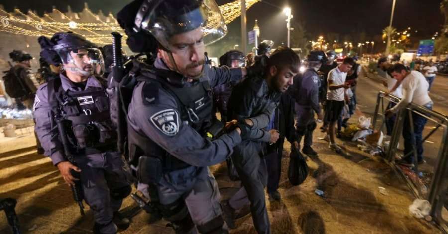 Tensionet Izrael-Palestinë, 30 persona të vrarë
