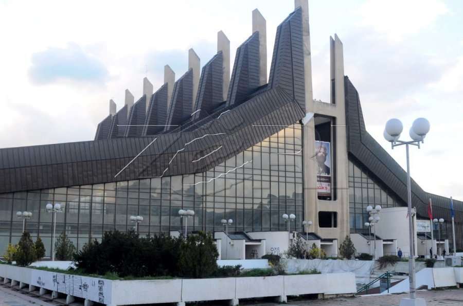 A e dini nga e mori emrin Boro Ramiz, Pallati i Rinisë dhe Sporteve?