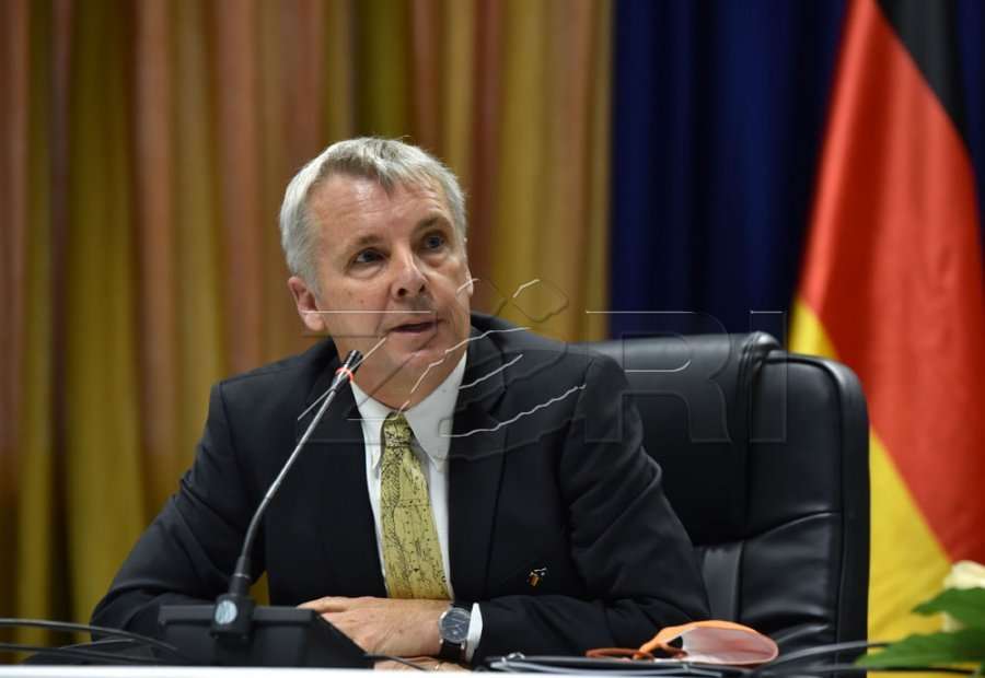 Rohde, porosi Qeverisë Kurti: Implementojeni Asociacionin, s’jeni më Lëvizje
